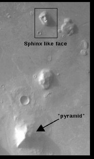 Another photo of The face on Mars and Pyramids
